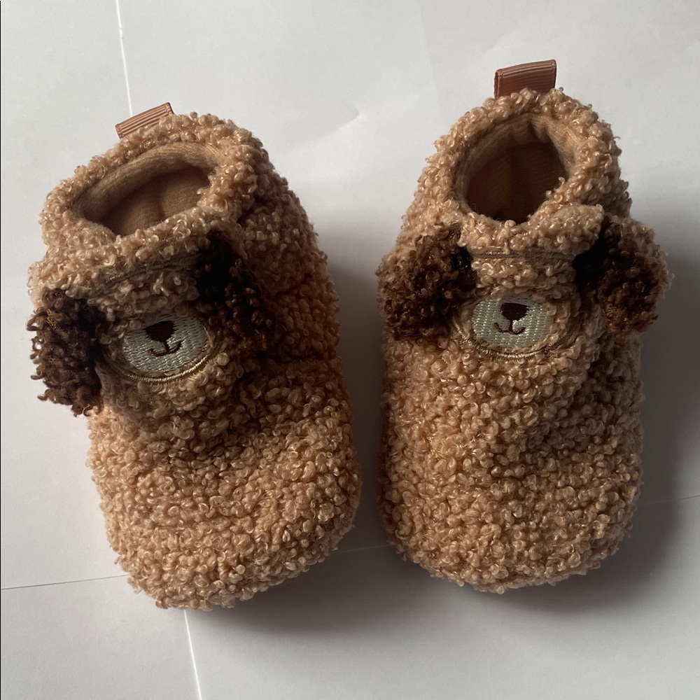 New w/o tags Plush Teddy Bear Baby/Toddler Shoes in Light Brown Size 3
